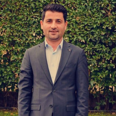 AkoSafar's tweet photo. #NewProfilePic https://t.co/ENw2gLSjuf
