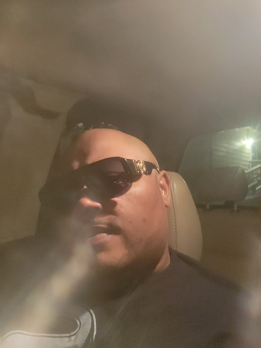 Johnny39ray tweet media