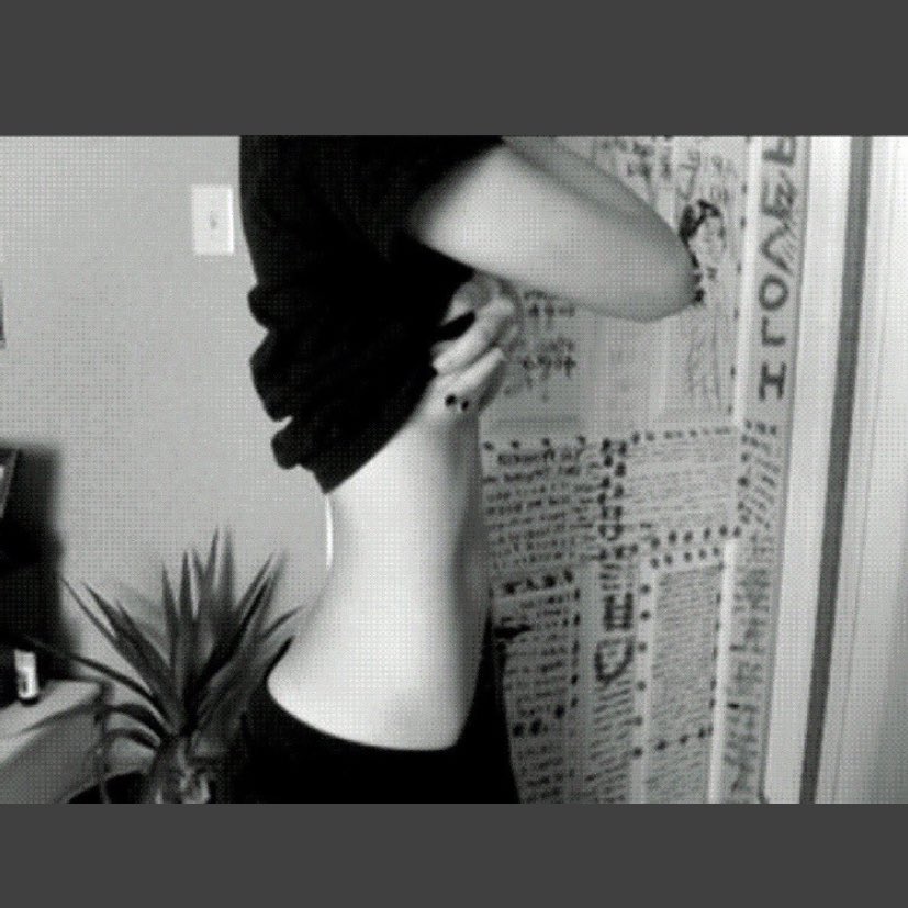 tzu_luvly's tweet photo. Dream body’s :( #prona #ana #thinspo #thinsp0 #ana #ed #edtwt https://t.co/rK1ZJIDN2Z