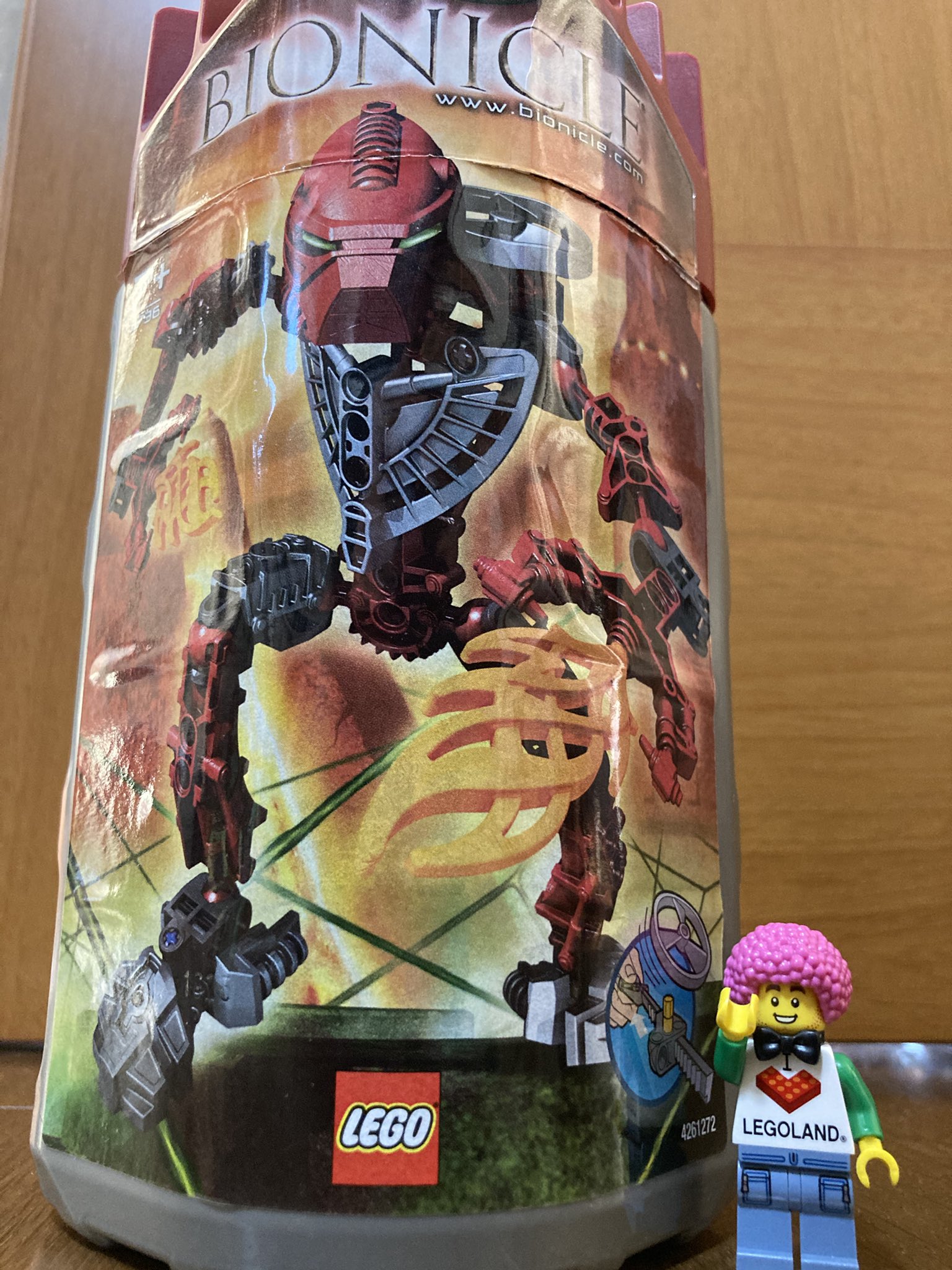 LEGO バイオニクル 10202 と 8561 廃盤レア物-