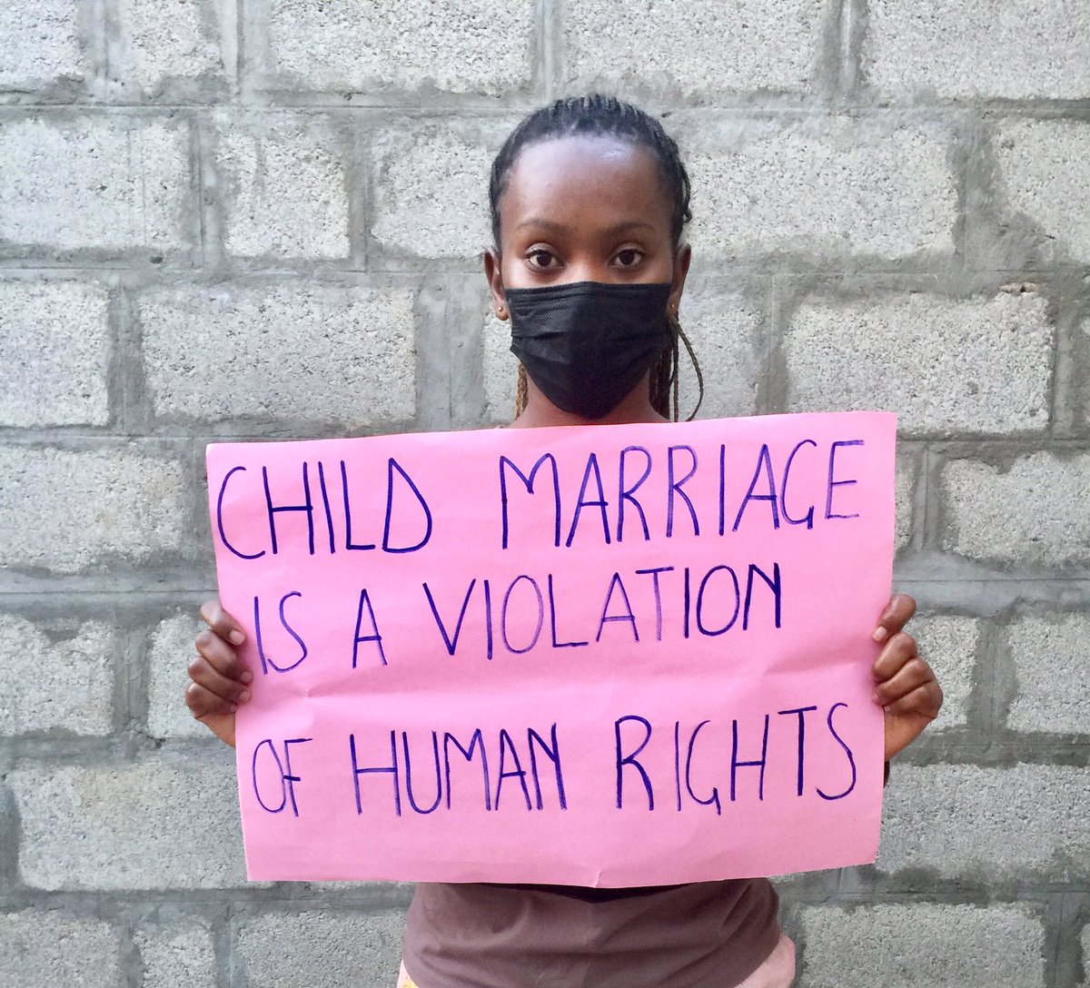 joan_kem's tweet photo. Every single day is a day to stand against child marriage.
#IStandUpForHer
#EndChildMarriage https://t.co/aTdNxaDe1F