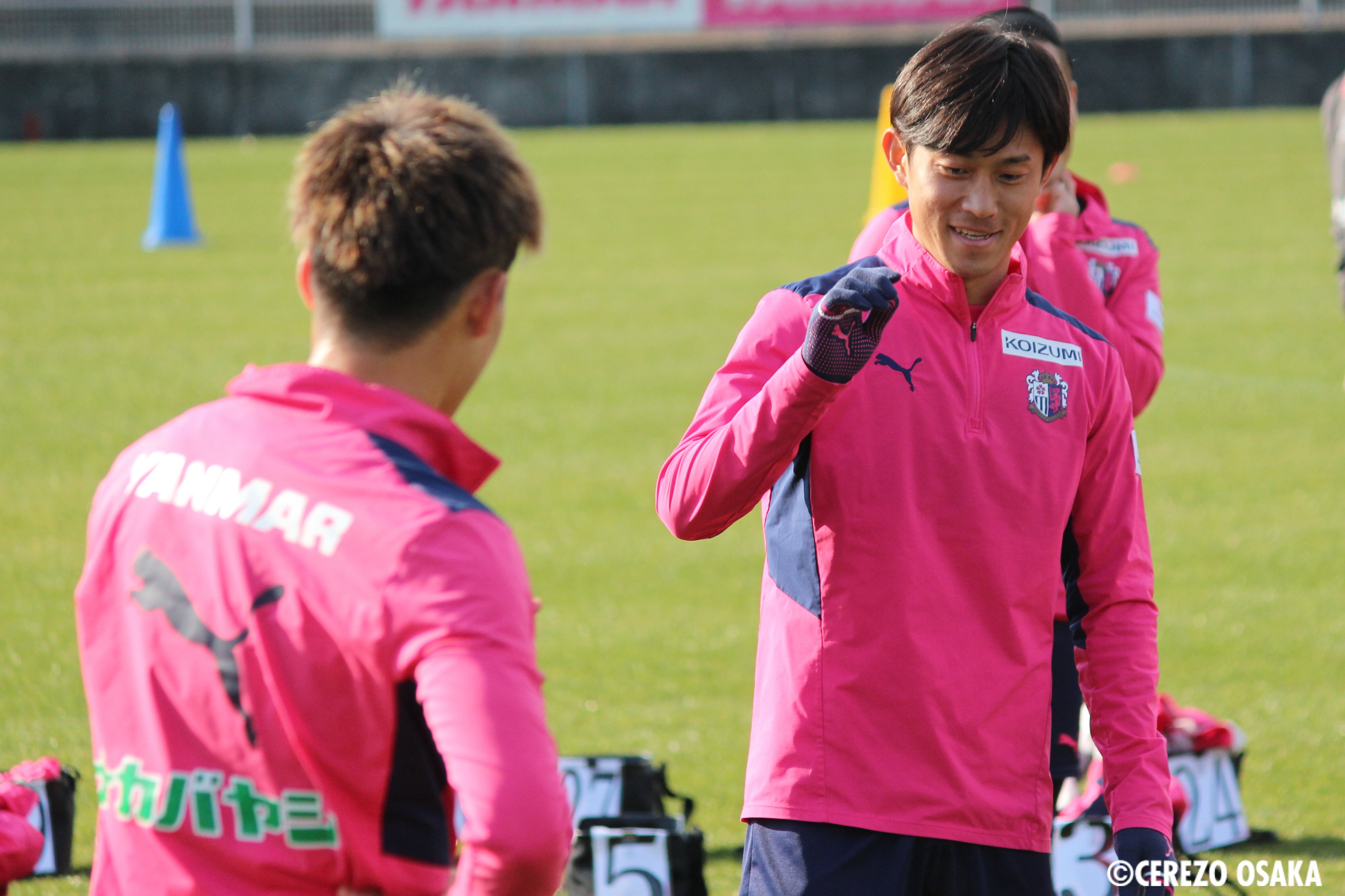 セレッソ大阪オフィシャル 今日の舞洲 リラックスした様子の選手たち 練習中は笑顔が溢れていて 賑やかでした 新加入選手たちも馴染んでいる様子でした セレッソ大阪 T Co Xsbccqmlag Twitter