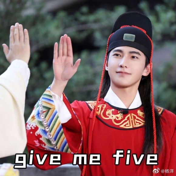 GoKyungPyo_'s tweet photo. 今晚看我洋洋得意✋ #青春环游记 https://t.co/rNmhFLje2m