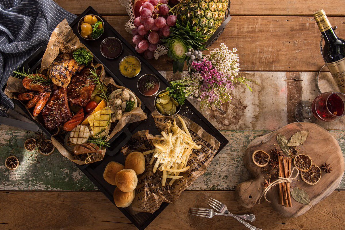 RevelDaily's tweet image. A delicious looking food platter! #Revel