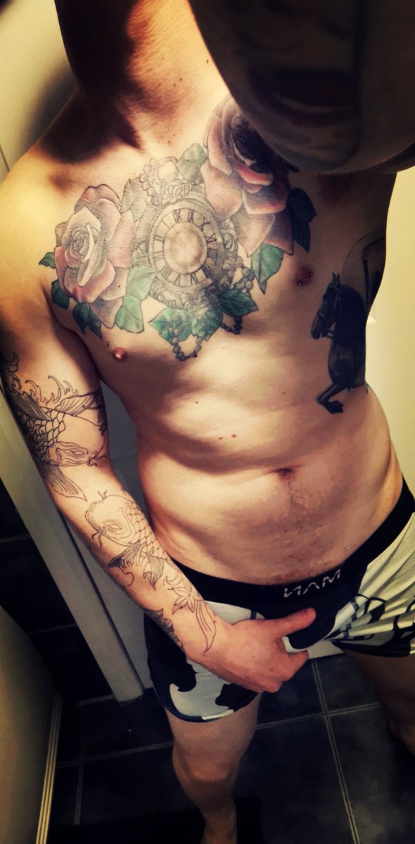 Live on cam now on chaturbate. Come on over and start your Sunday off the best way. 

chaturbate.com/b/chuckyx141/