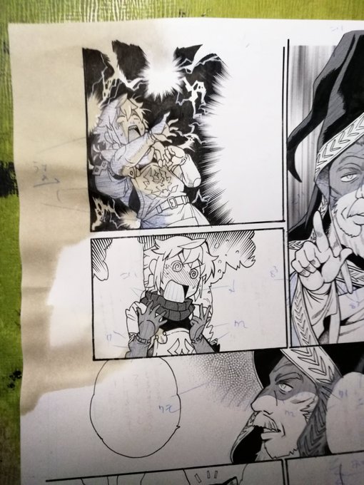 アシが原稿の上にコーヒーをこぼす。今度また原画展示をする時は、ぜひこのページを使いアナログ原稿の生々しさを強調したい。 