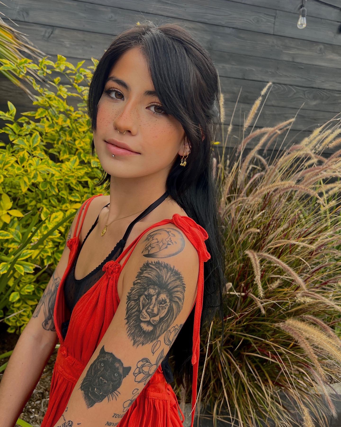 shark.baee🇵🇸 X:ssä: How am I single cmon now t.cotvq8BTFcYS  X