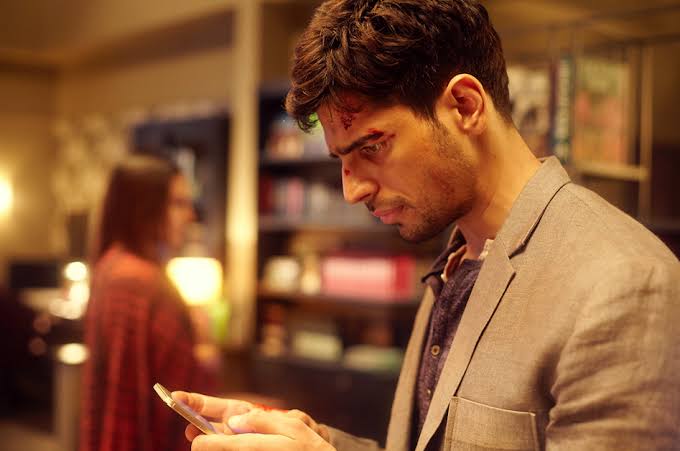 MahimaNair12's tweet photo. #SidharthMalhotra  as Vikram
One of the best thriller in B'Town 
#HappyBirthdaySidharthMalhotra https://t.co/CYDSPMjjx9
