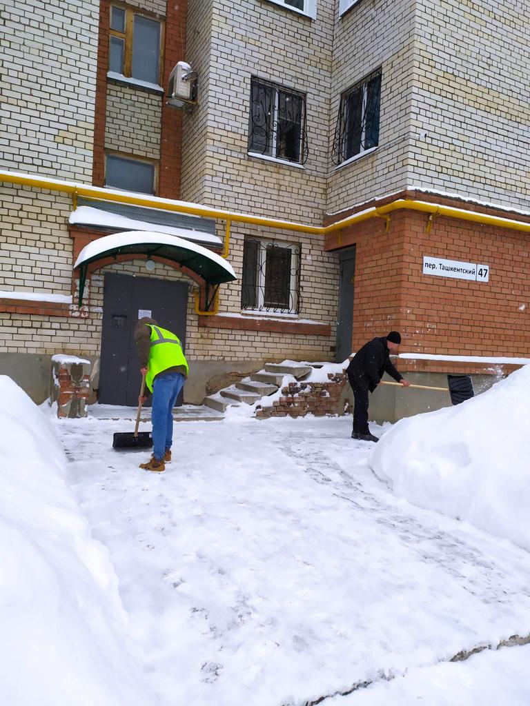 <a href="/ukoookompas/">УK "КОМПАС"</a> совместно с жителями Ташкентский переулок 47 провели #воскресник 
<a href="/Rudakov_i_a/">Рудаков Игорь Александрович</a> <a href="/ov_safonova/">Ольга</a> <a href="/adm_kir63/">Администрация Кировского района</a>