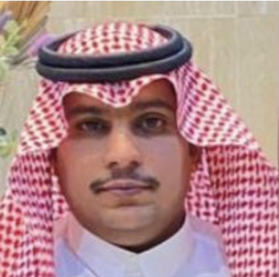 m6mm77m's tweet photo. #رنية 
نحمد الله على سلامة زميلنا
الاستاذ / عبيد بن عامر ال عبيد 
بعد تعرضه لحادث مروري في جده وهو الان بصحة وعافية ولله الحمد https://t.co/omxUV73uCY