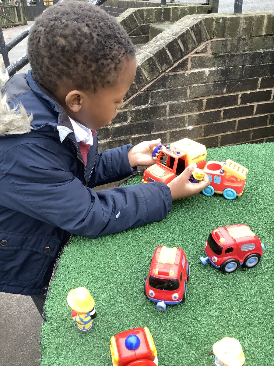ReceptionMMoor's tweet photo. A busy week in Reception.  Inside and outside, developing lots of skills. https://t.co/W0ZXxXwVBL