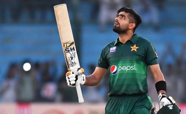FjDevil01's tweet photo. #BabarAzam is widely regarded as one of the best consistent batsmen in the world. He captains Karachi Kings in the PSL.[6][7] In April 2021, he achieved the number one spot in the ICC rankings for ODI batsmen. While in November 2021, he became the number one T20 batsman
#GOAT https://t.co/8grTCXKKSu