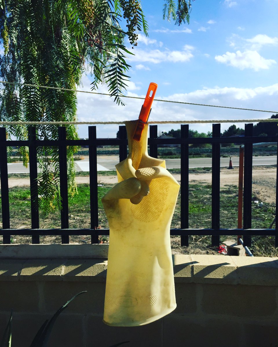 La poética de los objetos andando un domingo por la mañana.