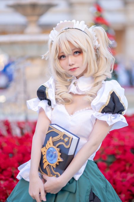 Twitterのコスプレ画像3