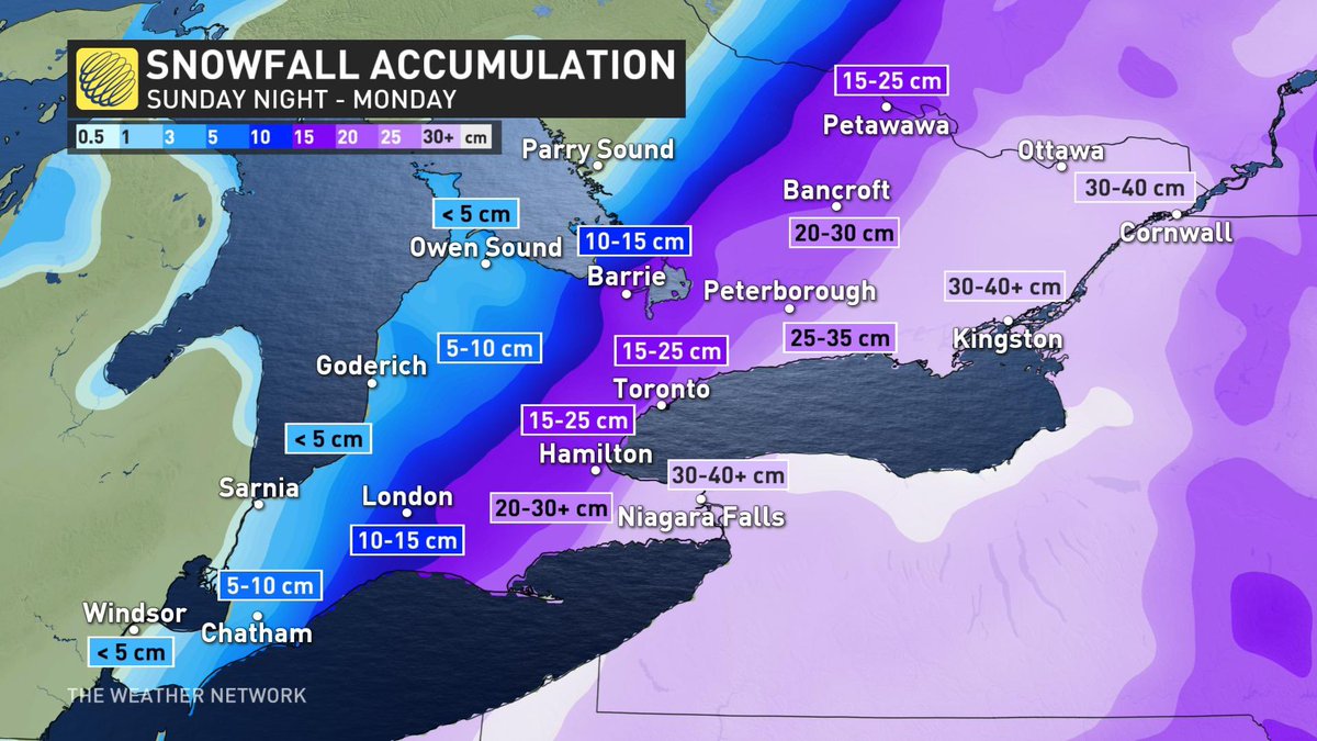 ThatMetGirl's tweet photo. #Toronto &amp; the GTA may want to opt for staying home Monday, up to 25 cm possible, over 40cm for #Niagara region. Transportation cancelations likely ❄️ #ONwx #ONStorm #ONSnow https://t.co/9svliyekDC
