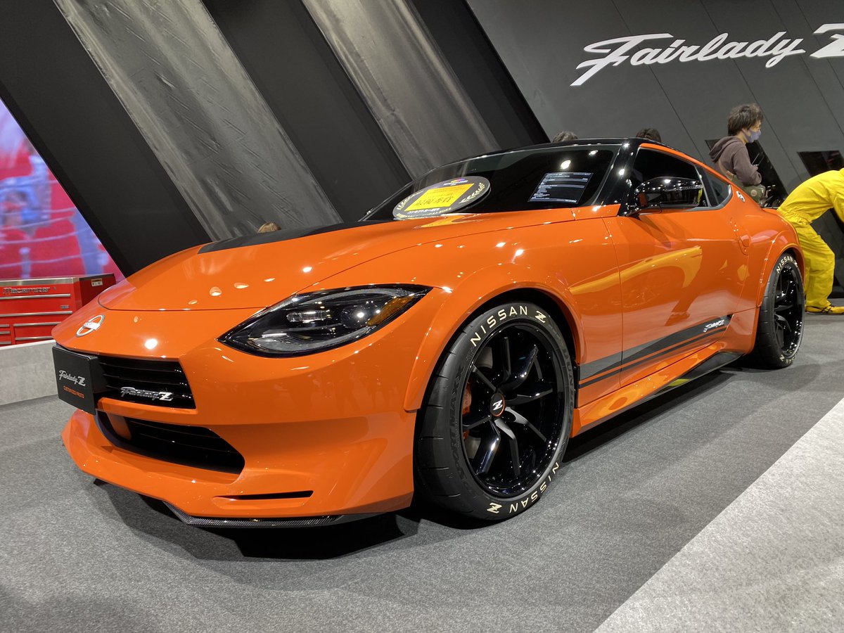 MotorFanweb's tweet photo. FAIRLADY Z CUSTOMIZED PROTOが
東京国際カスタムカーコンテスト2022のコンセプトカー部門で
最優秀賞を受賞!!!
S30を彷彿させるフロントグリルが何度見ても良いですね〜
#MFjpTAS22
#東京オートサロン
#東京オートサロン2022
#日産 #フェアレディZ https://t.co/0xcr9kWv1L