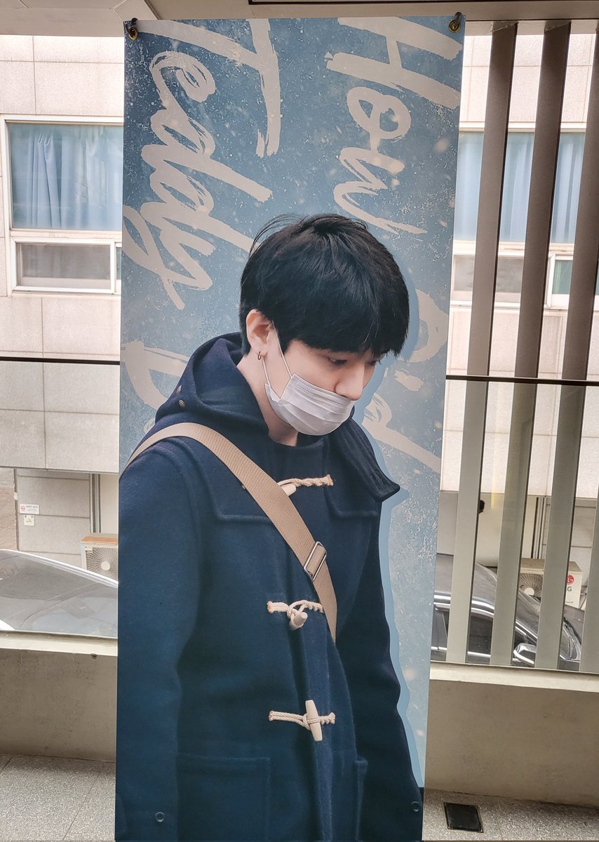 a11formyday6's tweet photo. 셀렉티드 커피앤스윗츠☕
제일 처음으로 방문했던 셀렉티드!곳곳에서 보이는 성진이 흔적에 들어가자마자 행복했다🤍사람이 많아서 사진에 담진 못했으나 등신대보고 잠깐 기절..최고..🤦‍♀️음료도 스콘도 짱맛!성진이로 가득한 하루 만들어주셔서 너무 감사합니다💕
#앞으로도_성진이와_함께_걸어가겠소 https://t.co/sgkwB0A9JU
