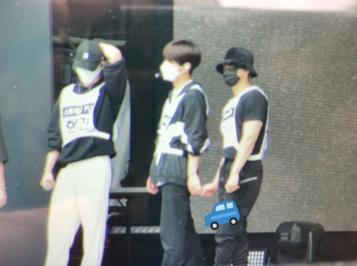ZLuqLXr9GAfrlis's tweet photo. 꿀멍즈 손잡고잇는거봐..............
ㄴㅁ기여워 https://t.co/Z0cKhsyBIi