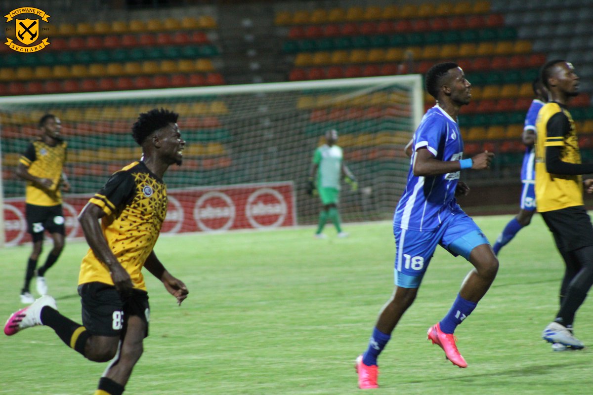 notwane_fc's tweet photo. MAFOKO DEBUT
Botshelo "Manje" Mafoko made his  debut against Sua Flamingoes yesterday Evening at Lobatse Sports Complex.
                      Results
Notwane FC 0- 3 Sua Flamingoes https://t.co/UK4dhNzKt3