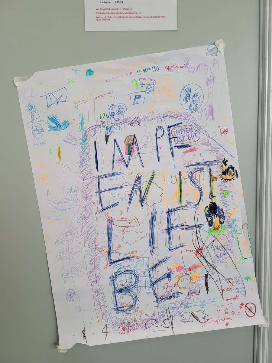 Impfen ist Liebe ❤️

Saw this painting by kids at the vaccination centre where my kids got vaccinated. 🧒

#love #vaccination #kids