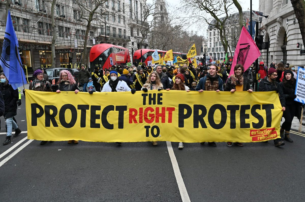 ScientistsX's tweet photo. The last gasp of protest before the UK Government creates a police state with the Policing Bill

Not while we have breath to protest, &amp; the climate and ecological emergencies to overcome
#StopPoliceState #ProtectYourRights #RightToProtest #StopThePoliceStateBill #KillTheBill https://t.co/Rs3OiI2vBx