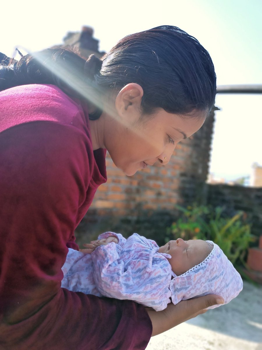 panditmanisa's tweet photo. रातमा मेरो निन्द्रा हराम गरेर दिउसो मस्त निन्द्रामा हुनुहुन्छ वाहा❤ https://t.co/QDyB1jlAI1
