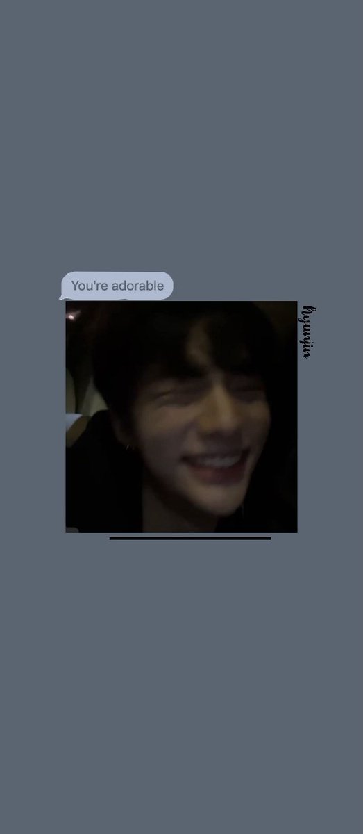 Skzwallpaper_'s tweet photo. #StrayKids #Hyunjin #스트레이키즈 #현진 wallpaper background #lovestay ♡ https://t.co/bwlPkEBtvs