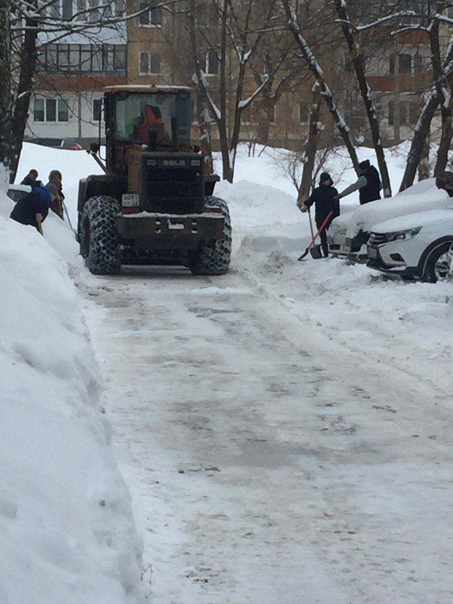 Воскресник  ул.Георгия Димитрова 31, ул.Ташкентская 162а работает техника и помощь жителей.<a href="/ov_safonova/">Ольга</a>