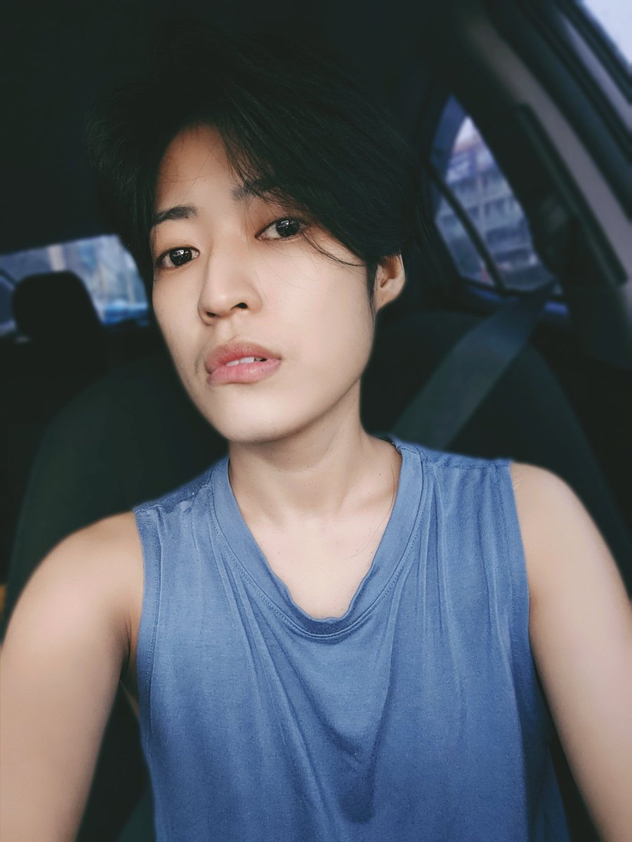 Aiiemz's tweet photo. ค่าตัวหนูแพงกว่าหมู พี่จะสู้ไหวหรอคะ😂
#แคปชั่นอ่อย https://t.co/RUWApzWyMB