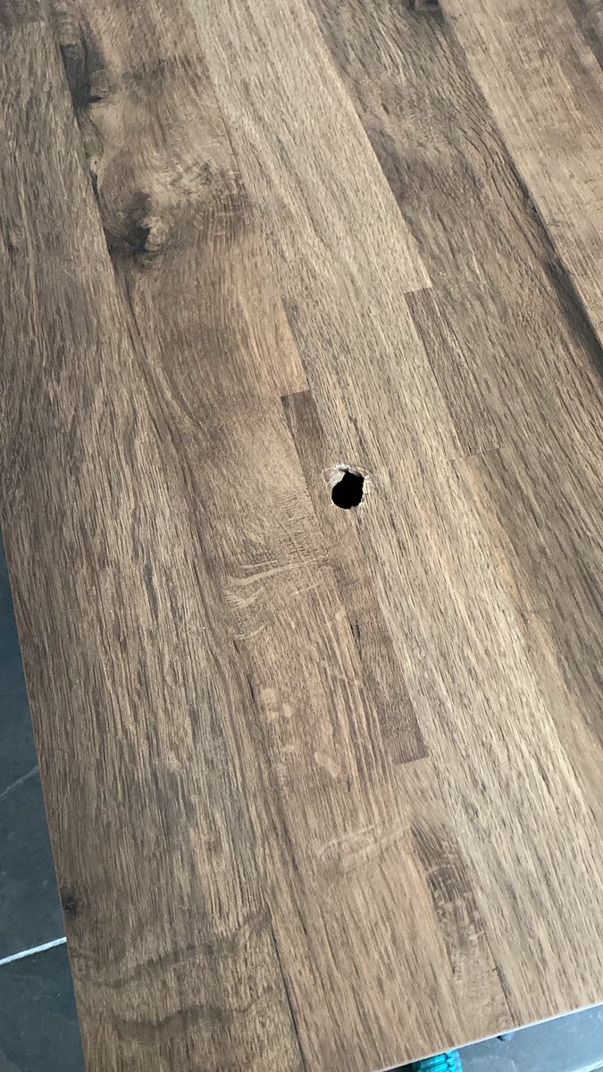 PIGEONSARPONG's tweet photo. Turns out if you place a @nextofficial chair on one of their laminate tables they are hollow inside. Awful expensive product https://t.co/zlxNbnqNLl