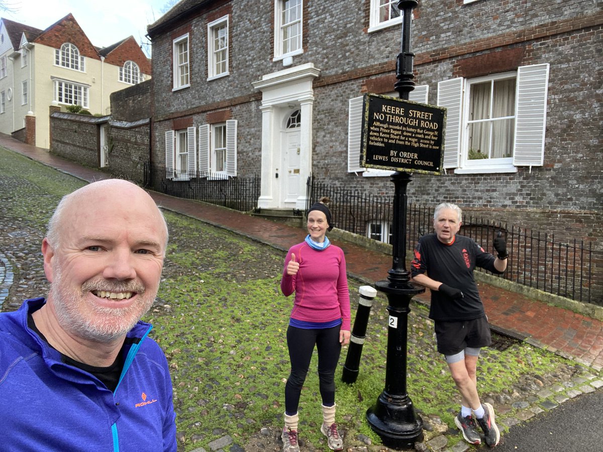 We run the Twittens tweet media