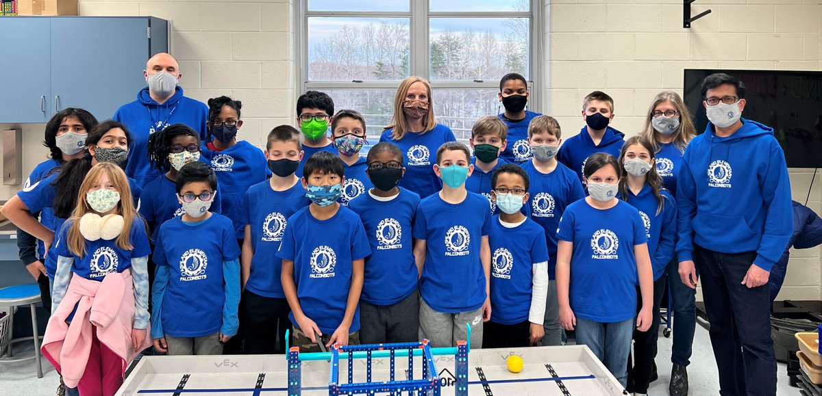 ALESFalconbots's tweet photo. Falconbots looking sharp - getting ready for their first competition! #AshlandSOAR #AshlandRobotics https://t.co/c0IJEcXbC5