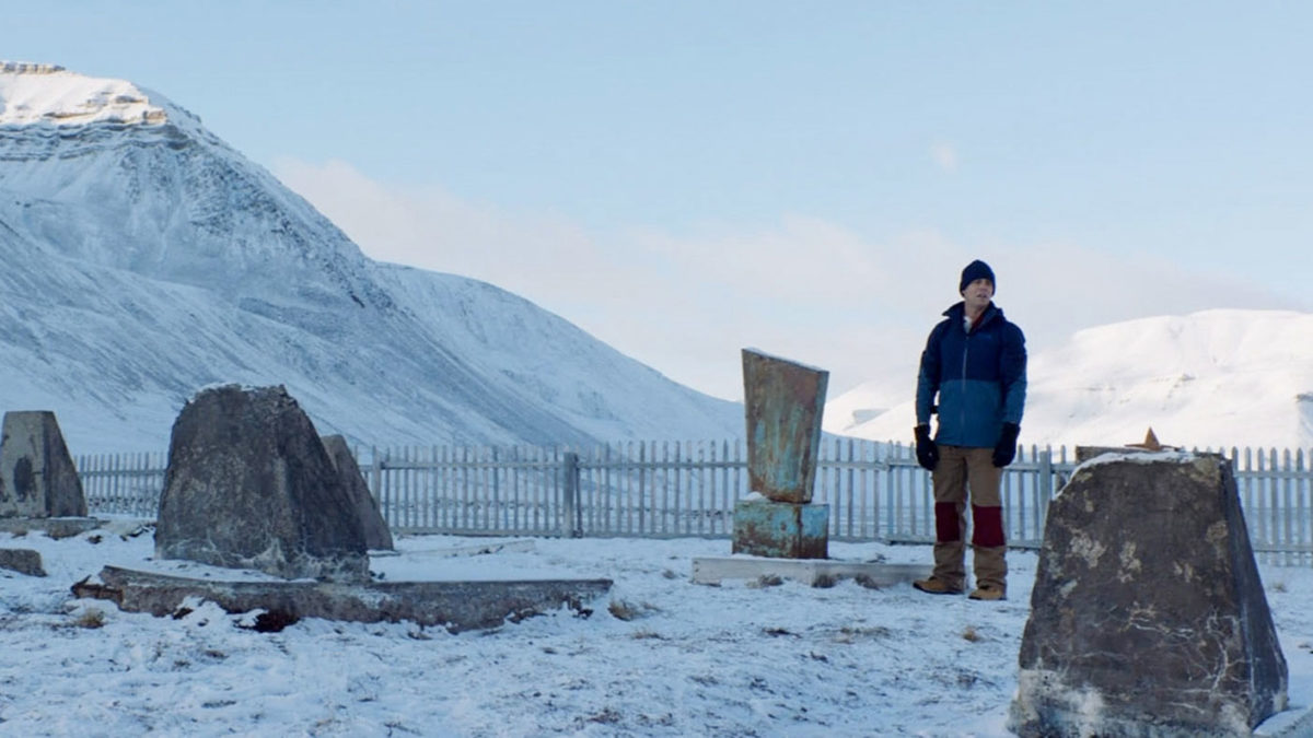 modytalkmovies's tweet photo. 60. #ArcticVoid (2022) this was a solid thriller, it is started strong and it have an interesting setting and premise. The direction and acting is good but it just lose your attention midway through and doesn't engage you enough, it's watchable but could've been better. ⭐⭐ https://t.co/1Bybc2i2V2