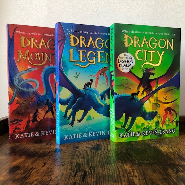 simonkids_UK's tweet photo. HAPPY APPRECIATE A DRAGON DAY. 

To celebrate the monstrously good Dragon Realm series by intrepid authors @kwebberwrites and @kevtsang, we are giving away 5 sets of the books. 

To enter RT and send us a 🐉. Comp ends 17/01. UK and IRE only. Winners will be notified Tue 19/01. https://t.co/AWSomlsumG