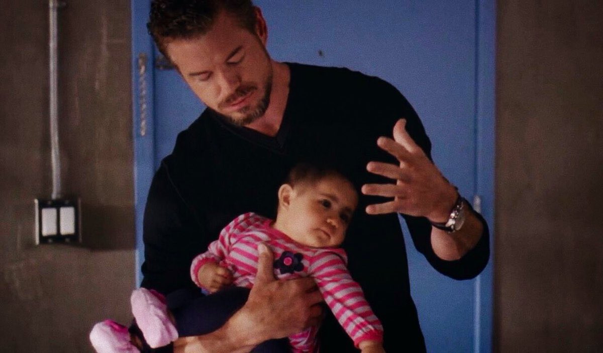 dreamymerder's tweet photo. CLASSIC grey’s anatomy SCENES: https://t.co/ndrSWVXT7p