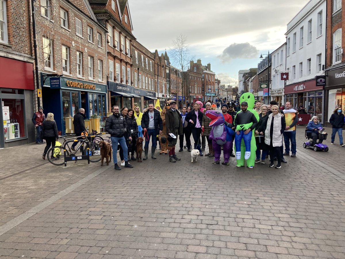 PCJUK's tweet photo. The Fabulous Team at #NewburyAudi went on an 8 mile walk this morning…all for our colleague Steve Collins who is currently undergoing treatment for cancer. A morning very well spent! #marshallmoments https://t.co/Qf7e4ZXwfE