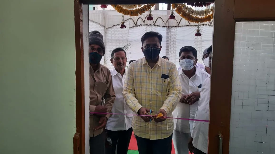 VikrantVikramG's tweet photo. आपल्या #लातूर मधील माने कॉम्प्लेक्स येथे व्ही. पी. इन्फ्रास्ट्रक्चरच्या नविन शाखेचा #शुभारंभ प्रसंगी उपस्थित राहून श्री. विलासजी दुधाळे, श्री. पठाण आस्लमखानजी यांना या नूतन व्यवसायाबद्दल शुभेच्छा दिल्या.

#VPinfrastructure #opening #newbusiness #Congratulations #infrastructure https://t.co/pbb5KlCDUA