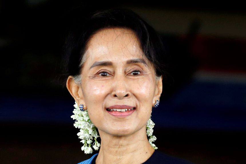 zawmoethant71's tweet photo. The #Philippine Foreign Minister #TeodoroLocsin Strongly Condemns to terrorist #MinAungHlaing for Imprisonment to DASSK and says she is Essential in Burmese DEMOCRACY issue & must meet with her.
https://t.co/uqzmRPoJJl
#HumansAreNotShields
#2022Jan16Coup
#WhatsHappeningInMyanmar https://t.co/ubRhjkfhHY