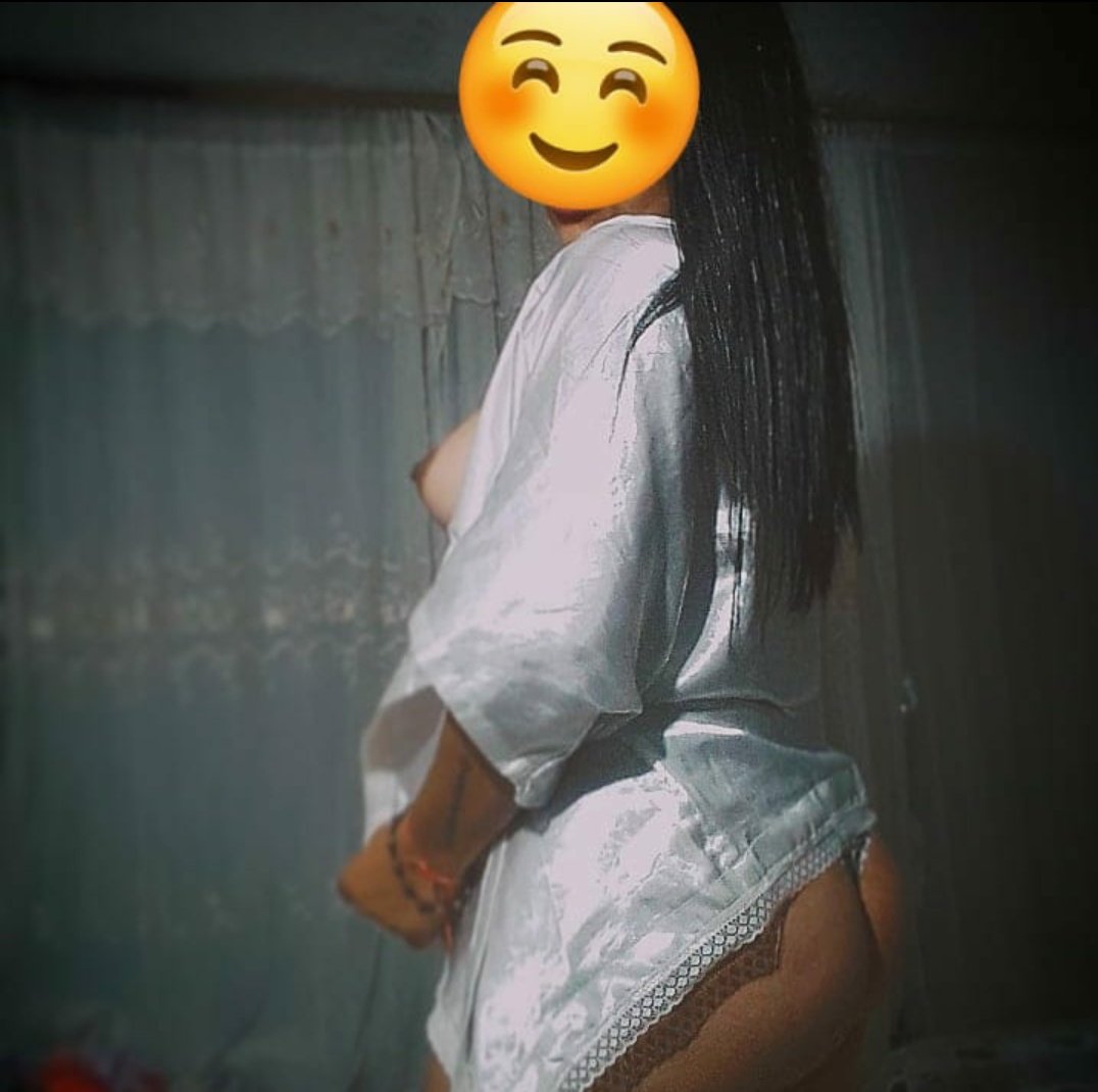 sweet_babe_s's tweet photo. Buenos dias aún... 🔥🍑 https://t.co/CU3AZA1G6f