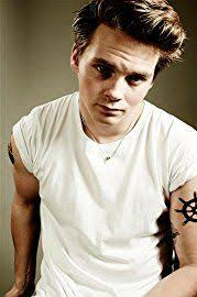 merlinpapin3's tweet photo. On souhaite un Bon Anniversaire à #SamStrike qui a 28 ans , on peut le voir dans
Monster Flower
The Dark Tower
NightFlyers
Leatherface
Bondey By Blood 2
Eastenders
The Widson Tooth
@FredOL69007 https://t.co/wlfbaWJNSY