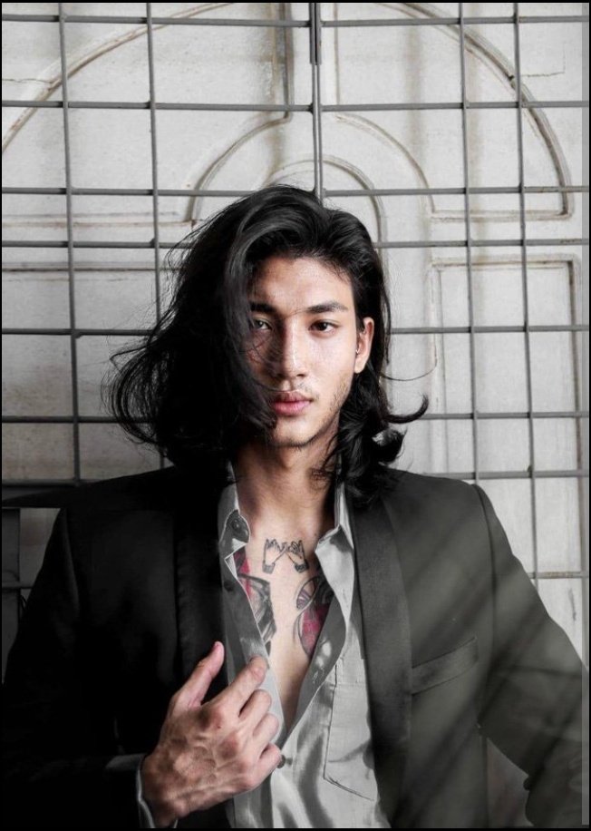 FjDevil01's tweet photo. The “Asian Aquaman” Paing Takhon became the hottest character today when he topped the #TOP100MostHandsomeFace in the world. https://t.co/cjuzQfxMW3