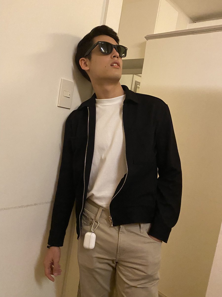 Risky Business…

 SUNDAYVIBES ON KOBIEBREAK
#KobieBrown