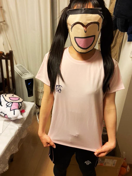 これの発送作業とコラボカフェのグッズ準備で今日も配信おやすみになりそう
(やれてもしょうもない配信しかできない)
来週日曜夜は絶対やる!! 待っててくれ 