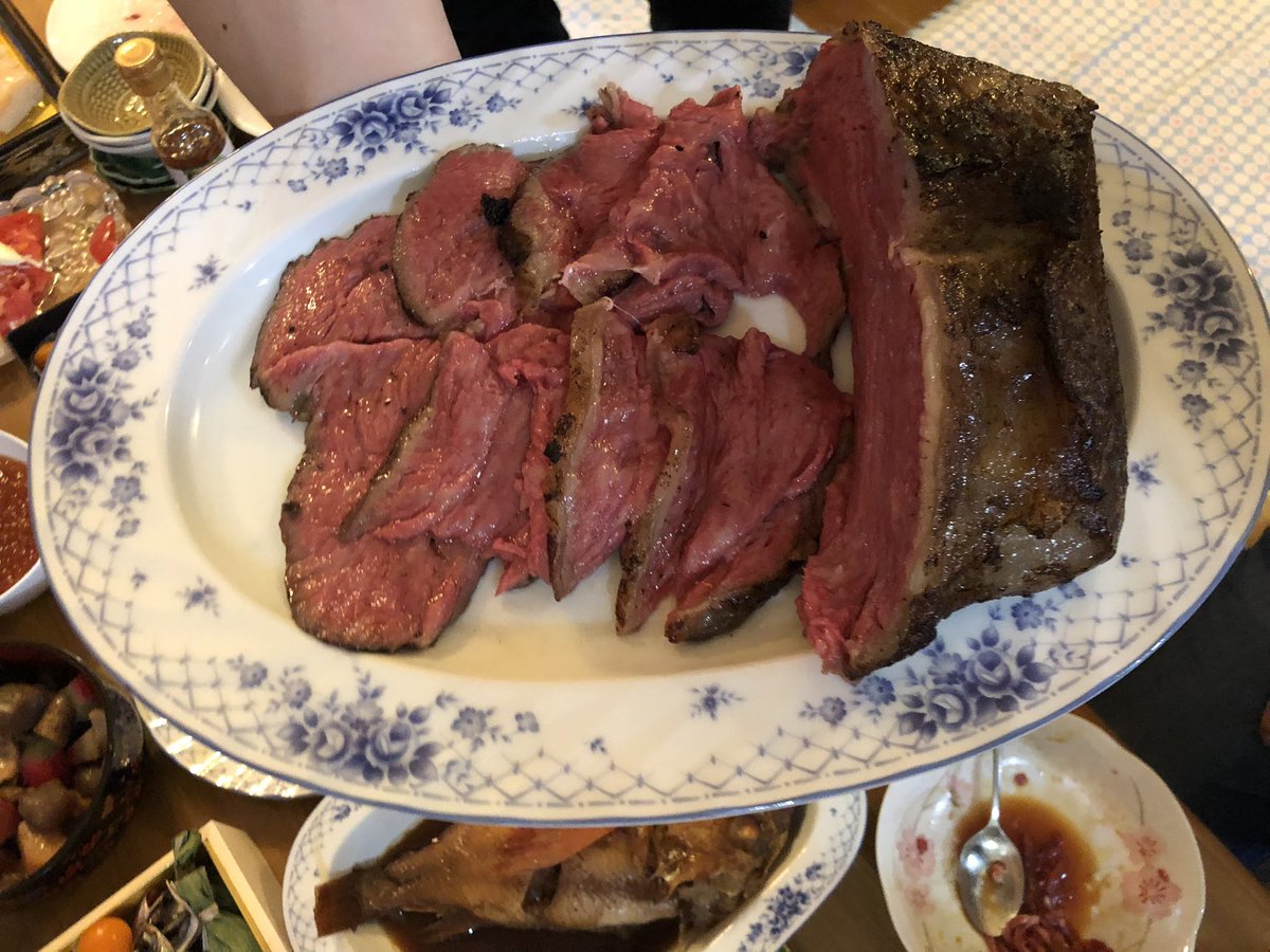 kattobi5's tweet photo. #このタグを見た人はカメラロールの中から美味しそうな画像を一枚写真を載せる見た人もやる
サロマ和牛のローストビーフ
めちゃくちゃ美味かった😋
#トップファーム
#topfarm
#サロマ和牛
#ローストビーフ https://t.co/eMe8EHwSS4