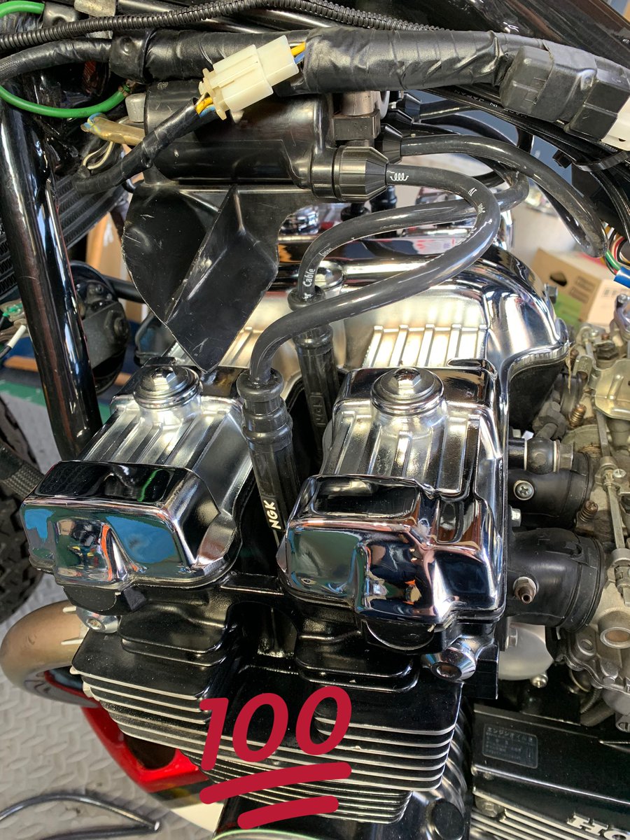 autofactoryevis's tweet photo. #CBX400F

・プラグコードNGKパワーケーブル
・スターターリレー
・サイドカバーグロメット
取付/交換作業

貴重なCBX400FF 2型
間近で見させて頂くと
しびれてしまいますね😳‼️

しびれながらも部品交換完了👍笑

ありがとうございました🙇‍♂️

#オートファクトリー戎 https://t.co/CzXDU4zeG7