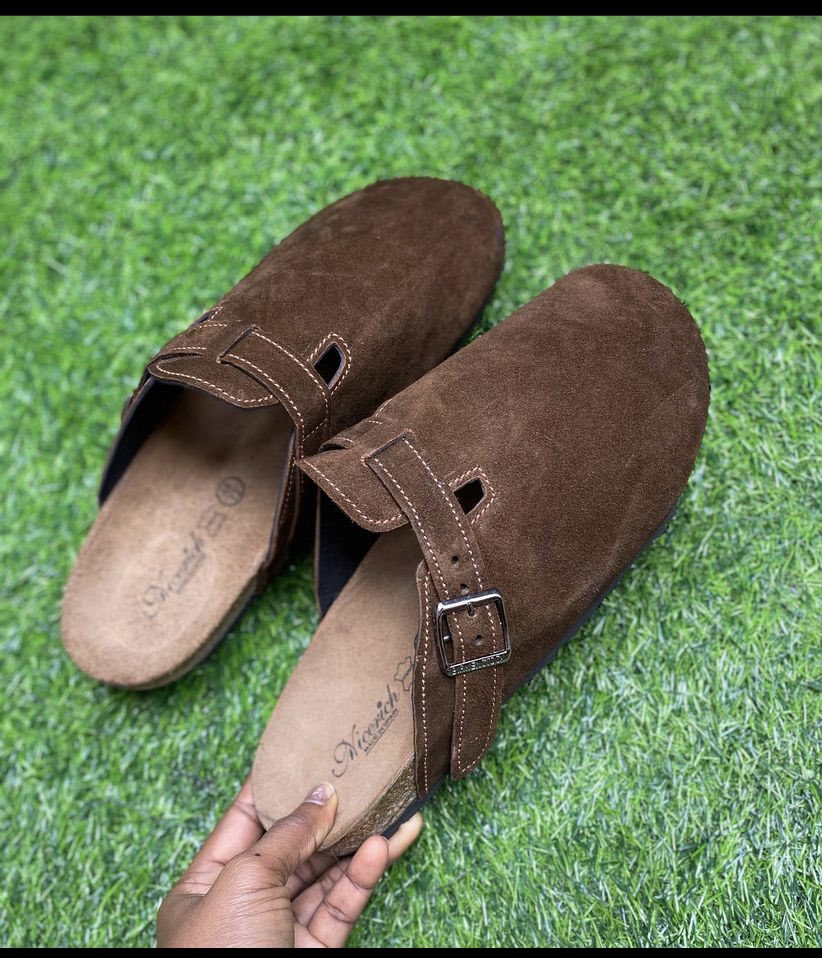 FirstRate_Shoes's tweet image. Good morning gentlemen and Ladies,Your favorite Shoe plug is here with another perfections Contact us via☎️07032888205 for a whole/Retail Sale 🙌Retweet plss @malam_Umer @Wanzaaam @__yellows @Mareeyarhh @_najib_aa @shvkurr_ @__yellows @de_mubee @dadeen__ #TeamAmSaleem #TeamNigeri