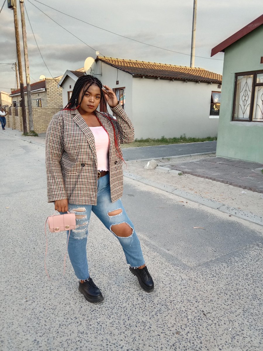 TshepyMo's tweet photo. 2021 last snaps📸❤️ https://t.co/iKt0Ke3EO8