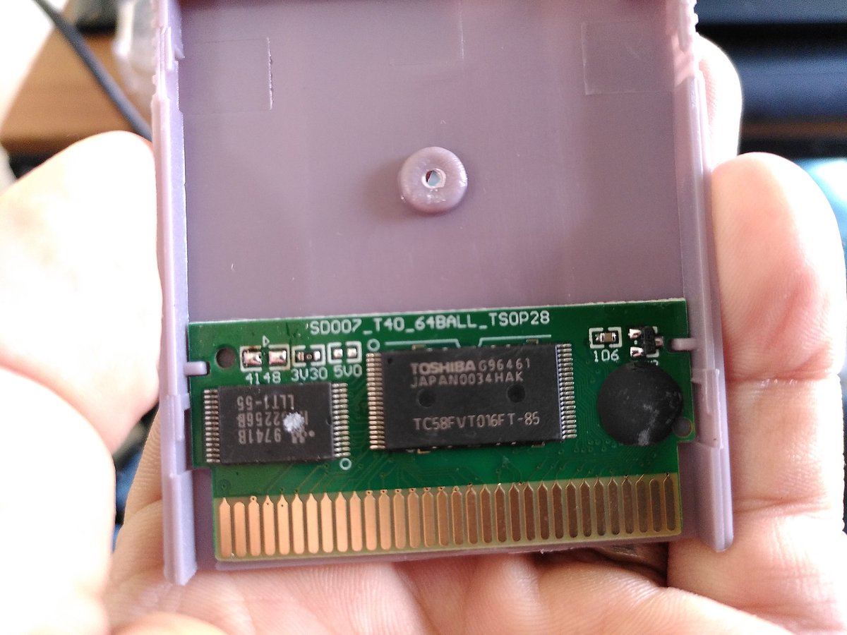 tedtous's tweet photo. Reflash doesn't work with a Joey Jr from @BennVennElec 😬 60pcs awaiting 😰
Anyone know why ?
#gameboy #indiedev #IndieGameDev #cardridge #bennvenn #RETROGAMING #Kickstarter #reflash #gamedev https://t.co/huyQtBiFT3