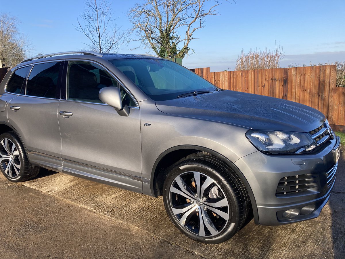 For sale; 2014 Touareg R Line. 
64,000 miles, MOT until October 2022. Full service history.