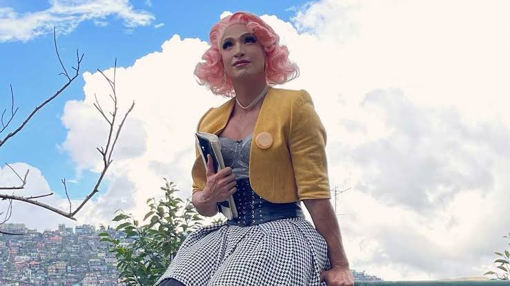Bukod sa husay ng aking Mars <a href="/Real_iyahmina/">Iyah Mina</a> can I just say na pambihira ang husay ni <a href="/Markkistroem/">Markki Stroem</a> sa #MyDeliveryGurl. Panoorin nyo. Kinarir grabe! 👏🏻👏🏻👏🏻